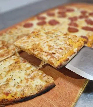 Pizza Margarita (Porción)