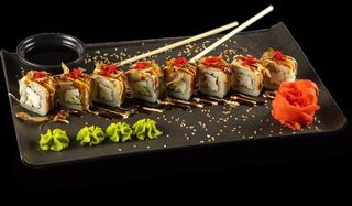 Ролл "Дракон люкс" (8 шт.)