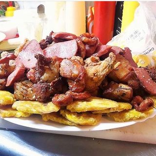 PICAPOLLO DOMINICANO 