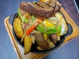 Пательня Емеральд (330g)