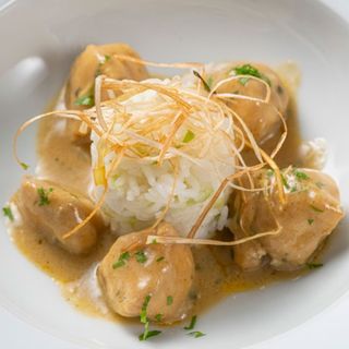 Pollo al curry con arroz Thai Jazmín