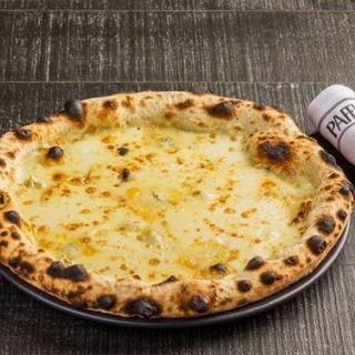 Pizze Quattro formaggi