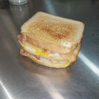 Sándwich De Bacon y queso