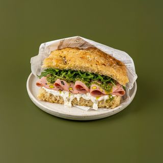 Focaccia De Mortadela De Pistacho Trufada