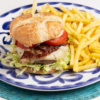 Menú Infantil Hamburguesa