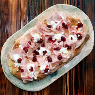 Mortadella Cranberry