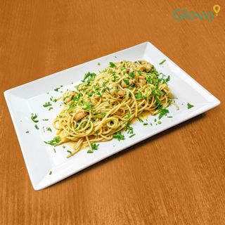 Spaghetti Aglio, Olio e Pepperoncino con gamberetti