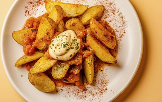 Patatas bravas