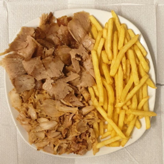 Plato Con Patatas Y Carne (Grande)