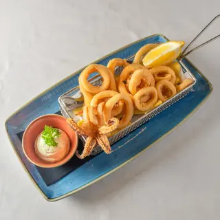 Calamar Sahariano Frito A La Andaluza Con Ali Oli