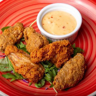 Aripioare picante (400 gr)