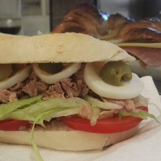 Bocadillo de chipirones