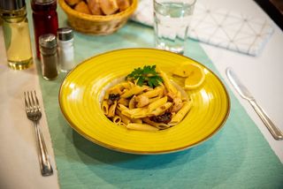 Penne cu piept de pui