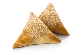 Самса с говядиной (150 гр.)