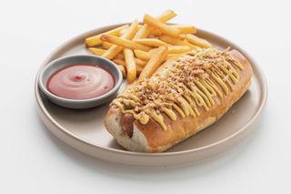 Хот- дог куриный с картофелем фри