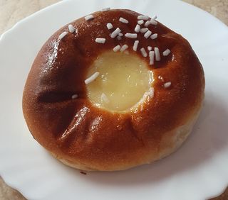 Bombolone alla crema