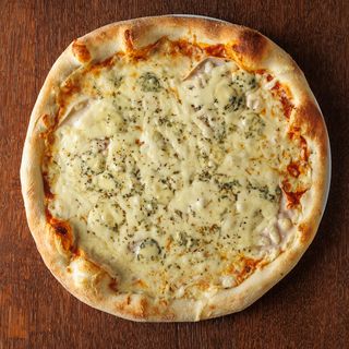 Pizza Don Quattro - 4 vrsta sira & Piletina