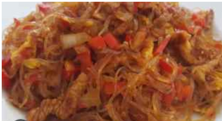 Spaghetti di soia con pollo