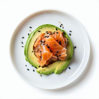 Tartare di salmone con avocado 110 g - salmone, avocado, sesamo