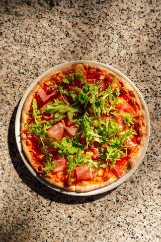 Pizza Pršuta & rukola 550g