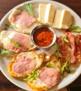 Domaćinski doručak