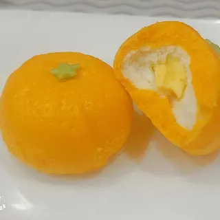 Il panino al vapore di arancia con crema di uovo - 2 pezzi