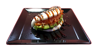 BAO SALMONE E AVOCADO
