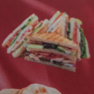 39 Club sandwich tonno, pomodori, maionese