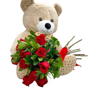 Surprinde-o! Buchet trandafiri rosii si ursulet de plus.