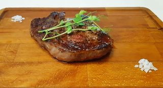 Rib-Eye steak na žaru 300g