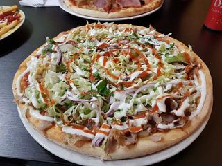 Offerta mezzogiorno con pizza kebab