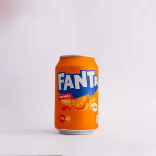 Fanta Naranja lata 330ml.
