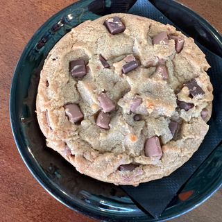 Cookie rubia chocolate belga negro.