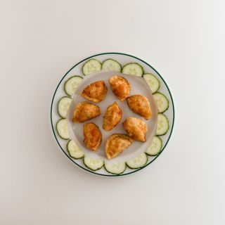 65 Kuo - Tie (Empanadilla 8 Uds)