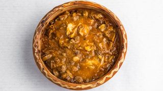 Teleća glava u škembetu