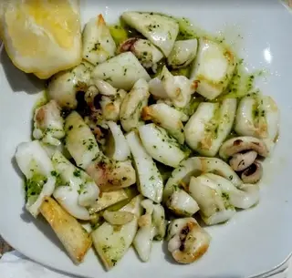 Sepia A La Plancha Con Patatas