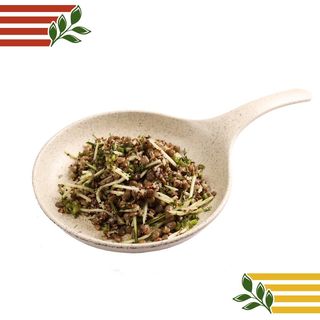 Ոսպով և քինուայով աղցան