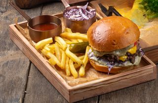 Фирменный бургер "Жигули" (560 гр)