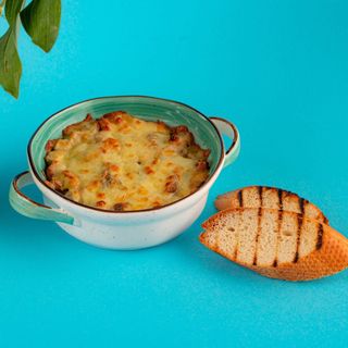 Запеченная курица в сливочном соусе