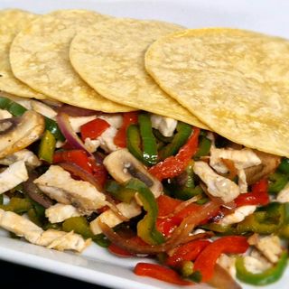 Alambre Con Pollo