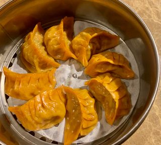 饺子 牛肉Empanadillas de ternera (8 uds.)