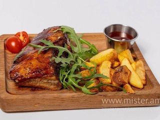 Ребра запечені зі свинини (410g)