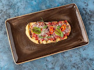 BRUSCHETTA З МАРМУРОВИМ ТАРТАРОМ (85g)