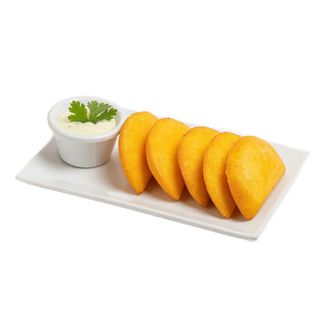 Mini Empanadas de Caraotas Típicas de Venezuela
