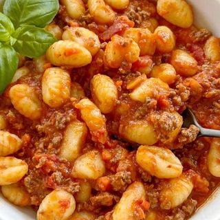 gnocchi bolognesa