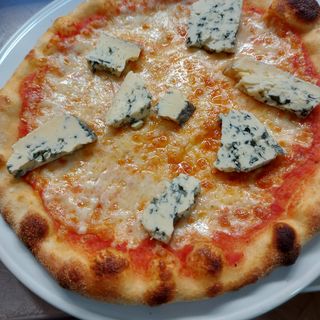23 Pizza De Gorgonzola (26 Cm.)