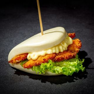 20. Chicken gua bao  1 pezzo