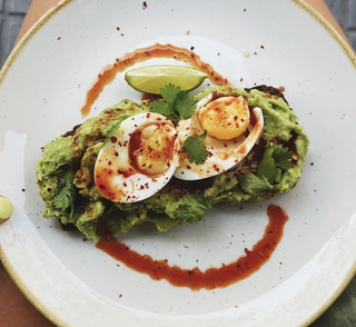 Tostada De Aguacate