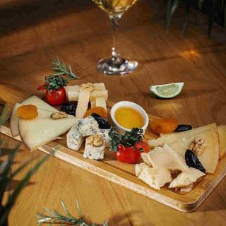 ევროპული ყველის ასორტი