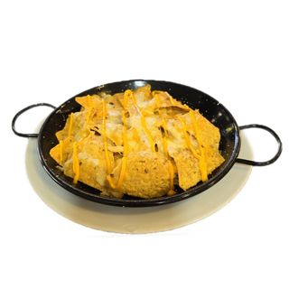 Nachos con mezcla de quesos y cheddar